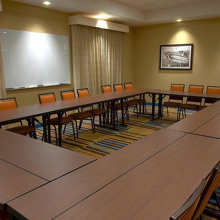 Fairfield Inn & Suites By Marriott Columbus Airport Buitenkant foto