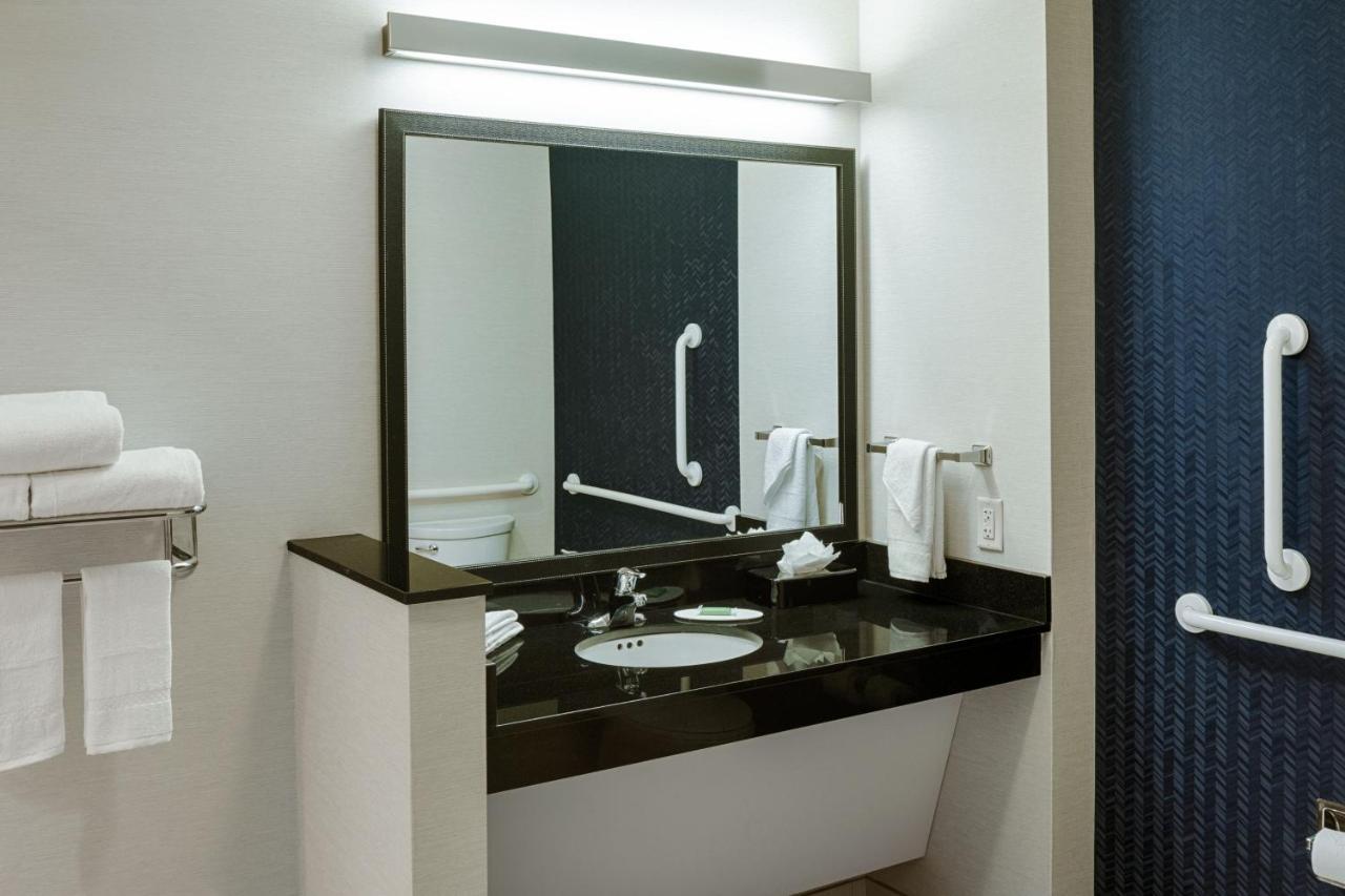 Fairfield Inn & Suites By Marriott Columbus Airport Buitenkant foto