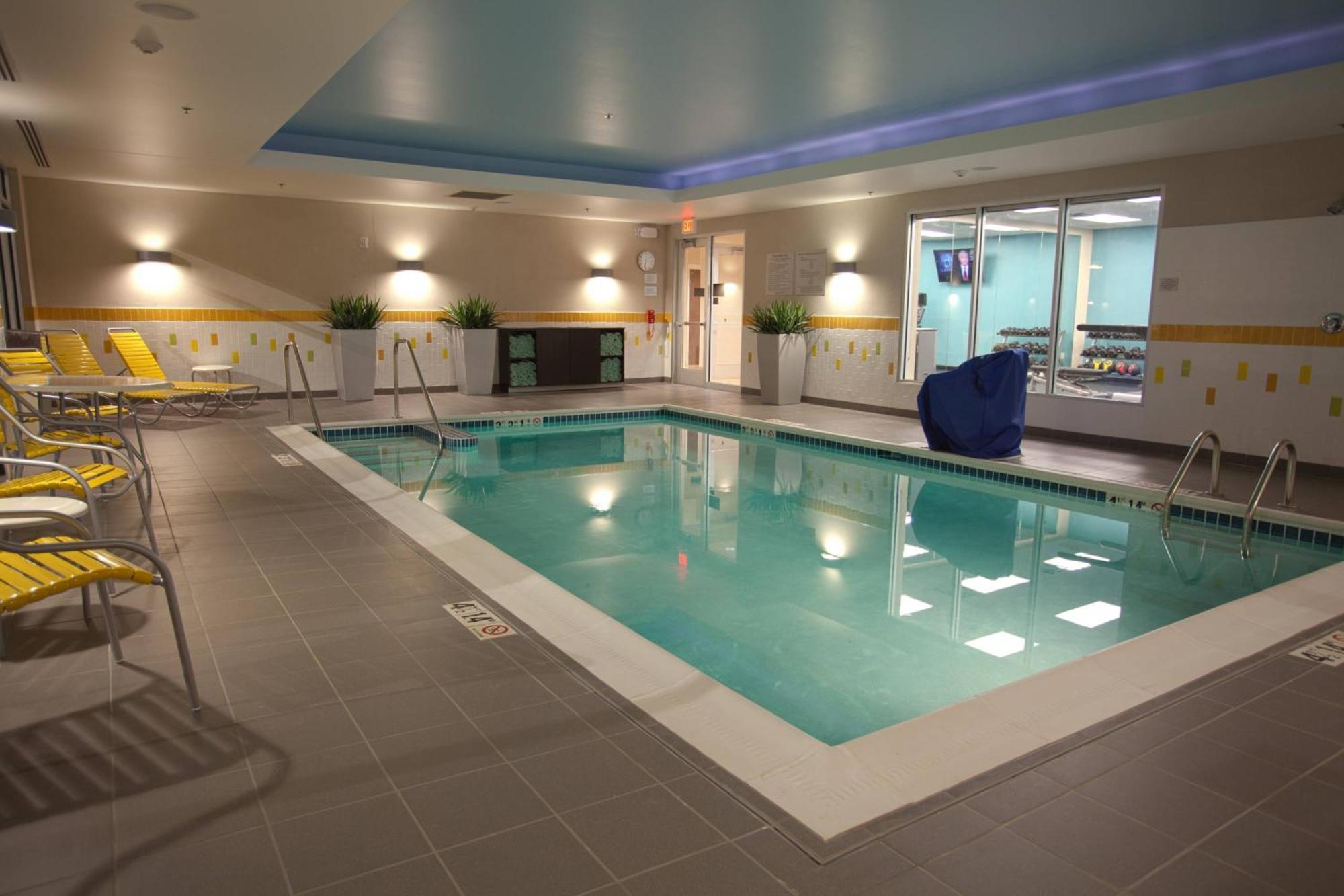Fairfield Inn & Suites By Marriott Columbus Airport Buitenkant foto