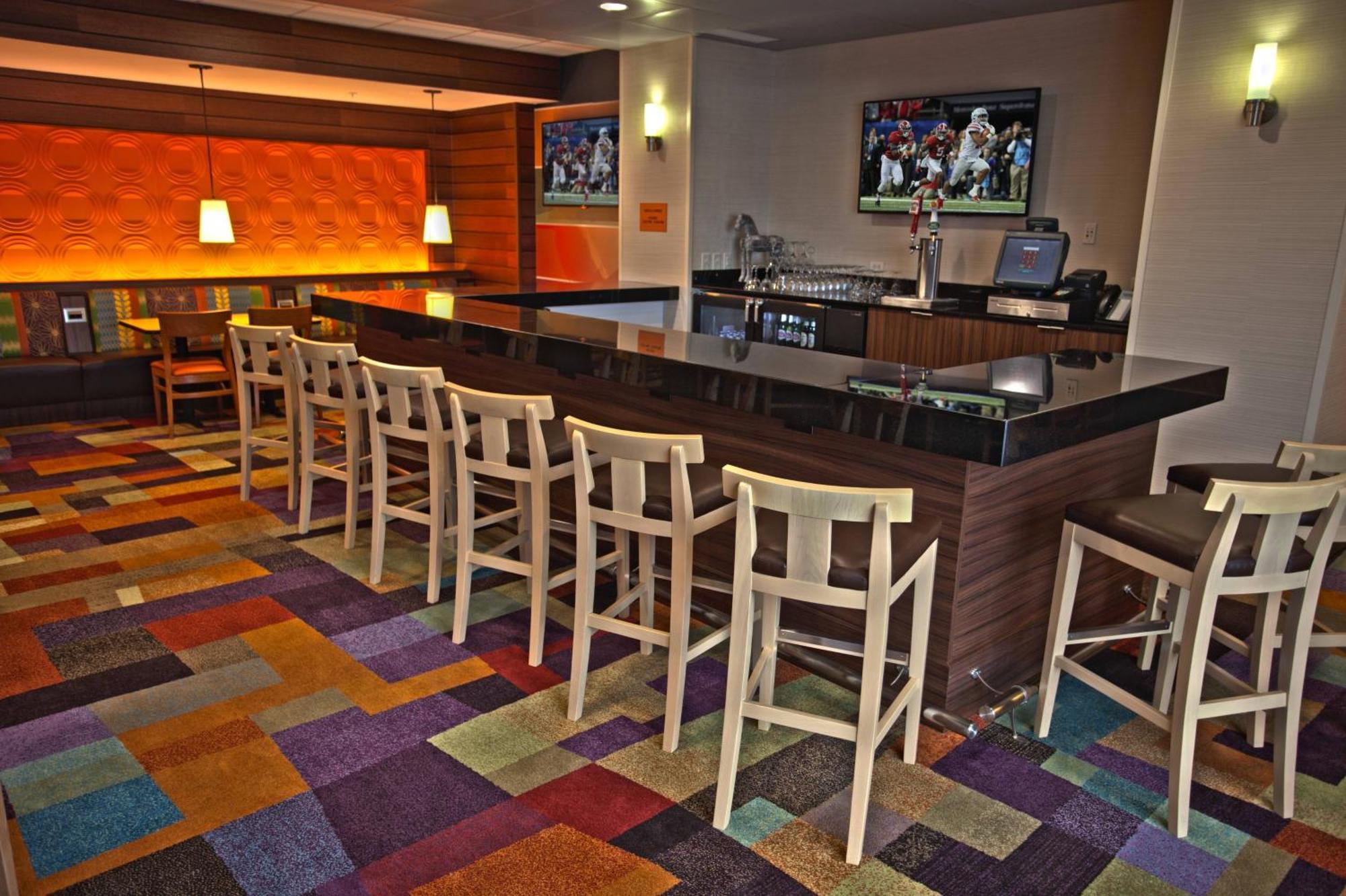 Fairfield Inn & Suites By Marriott Columbus Airport Buitenkant foto