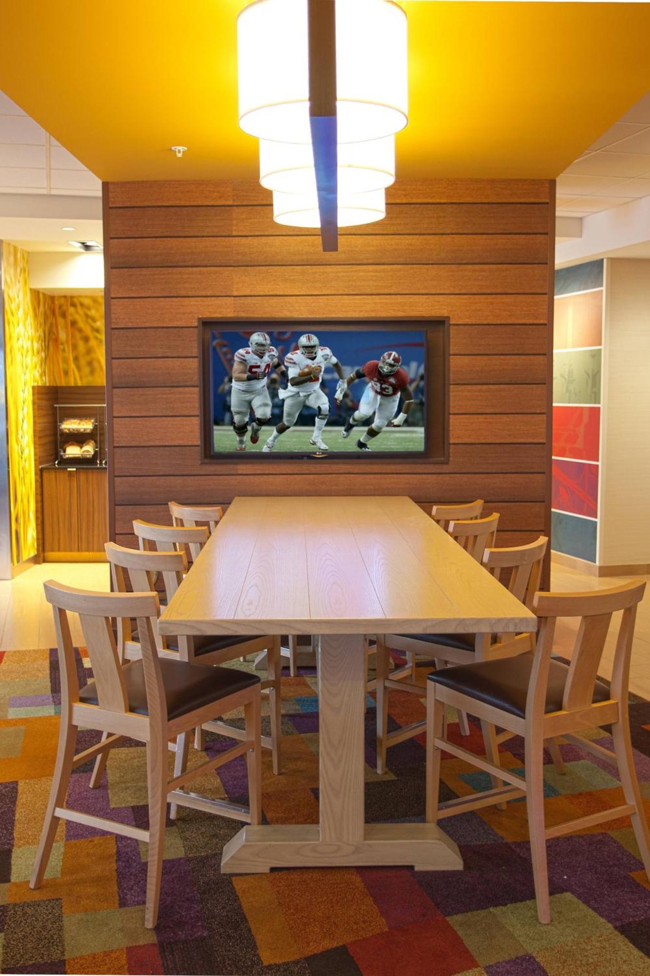 Fairfield Inn & Suites By Marriott Columbus Airport Buitenkant foto